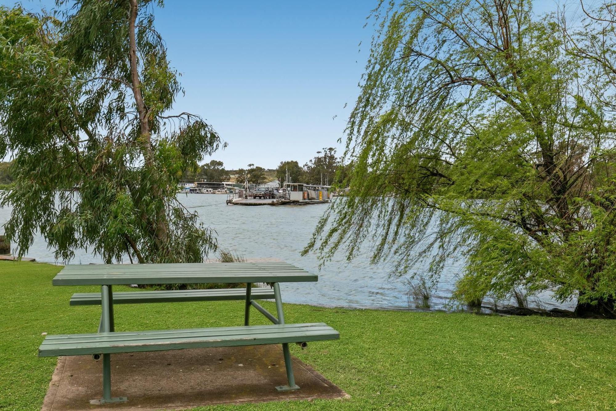 Big4 Mannum Holiday Park Bagian luar foto